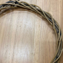 Load image into Gallery viewer, Natural Thick Willow DIY Wreath. 45cm