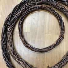 Load image into Gallery viewer, Natural Willow DIY Wreath. Dark Brown. 80cm 60cm 40cm