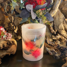 Load image into Gallery viewer, Bush Flora - Wax Lanterns Australiana