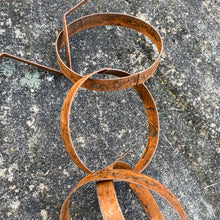 Load image into Gallery viewer, Rustic Metal Star Circle Garland 180cm