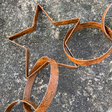 Load image into Gallery viewer, Rustic Metal Star Circle Garland 180cm