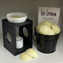 Load image into Gallery viewer, Rose Geranium - Wax Melts
