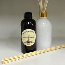 Load image into Gallery viewer, Australian Brown Boronia - Reed Diffuser Refill Fragrance 300ml Bottle + Set of Reeds