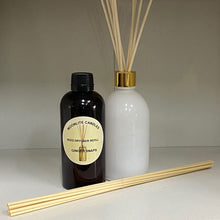 Load image into Gallery viewer, Ginger Snaps - Reed Diffuser Refill Fragrance 300ml Bottle + Set of Reeds
