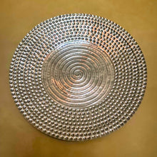 Load image into Gallery viewer, Wall Art Disk. Aluminium. Handcrafted in India. 66cm
