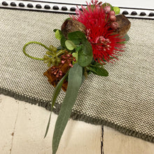 Load image into Gallery viewer, &quot;Flowering Gum&quot; 4 Inch Mini Cinnamon Decor
