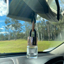 Load image into Gallery viewer, Lime &amp; Coconut - Fragrant Car Diffuser
