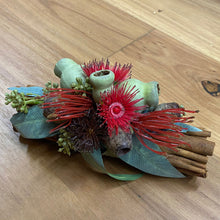 Load image into Gallery viewer, &quot;Flowering Gum&quot; 9inch Infused Cinnamon Quill Bundle. Australian Bush Flora.
