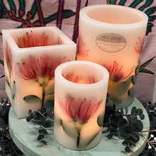 Load image into Gallery viewer, Red Flowering Gum - Australiana Wax Lanterns
