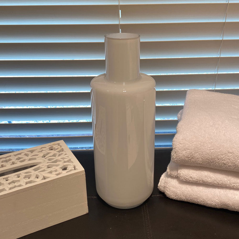 Hamptons Simple Classic White Glass Vase - 2 Sizes Available