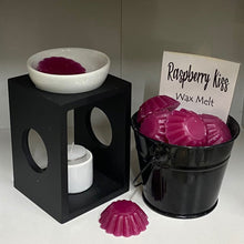 Load image into Gallery viewer, Raspberry Kiss - Wax Melts
