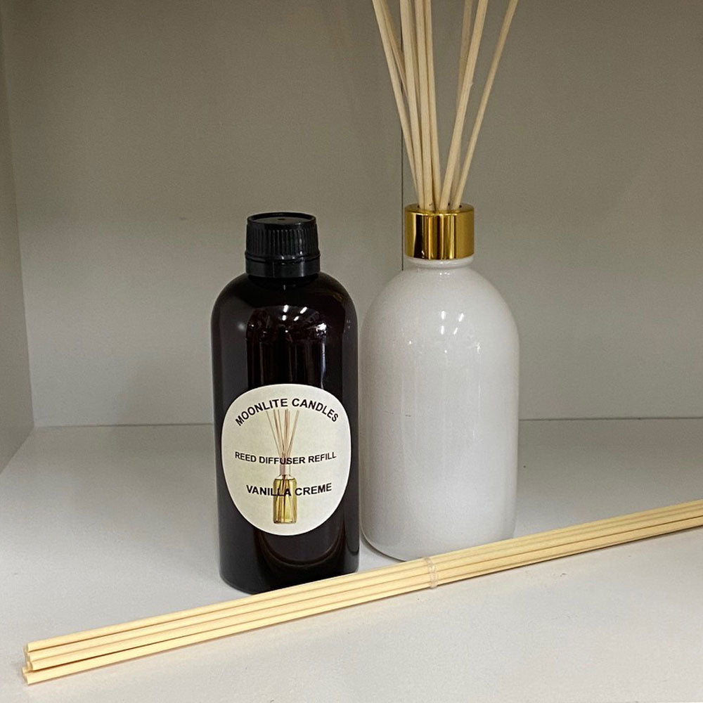 Vanilla Crème - Reed Diffuser Refill Fragrance 300ml Bottle + Set of Reeds